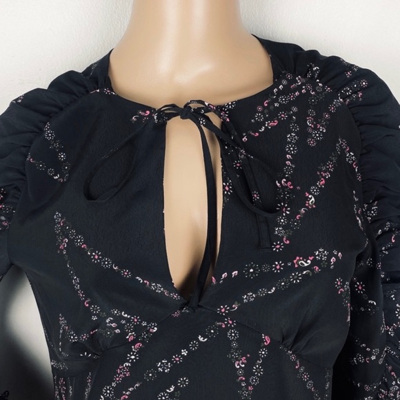 TOPSHOP BLACK STAR PRINT PRAIRIE BLOUSE - Picture 3 of 9